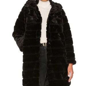 Apparis Celina 2.0 Coat in Noir